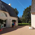 Ξενοδοχείο De La Briere Et Restaurant Les Krapados 3*