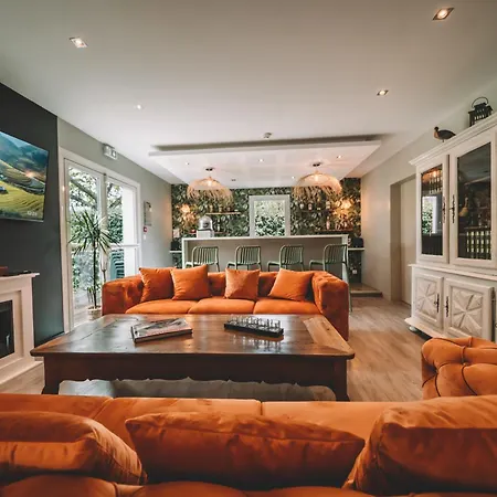 De La Briere Et Restaurant Les Krapados