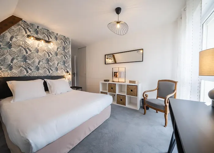 De La Brière Et Restaurant Les Krapados Hotel Saint-Lyphard