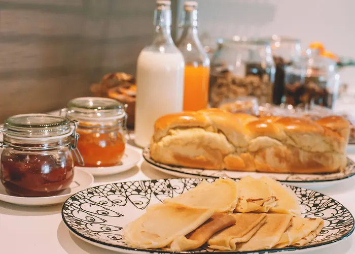 De La Brière Et Restaurant Les Krapados 3*