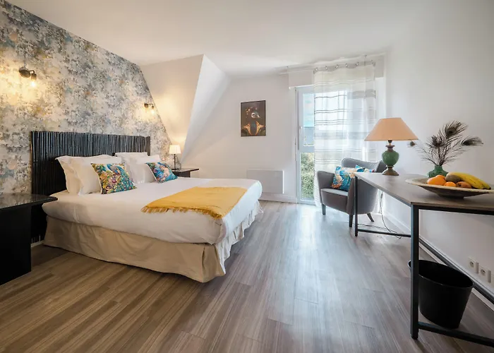 Hotel De La Brière Et Restaurant Les Krapados